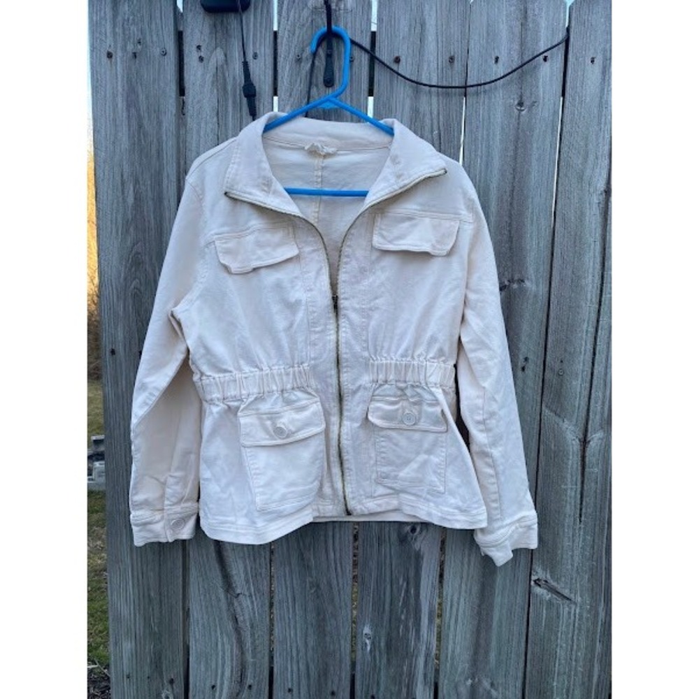 Betsey's Boutique Cream Utility Jacket Elastic Waist Cargo Pockets Size‎ L